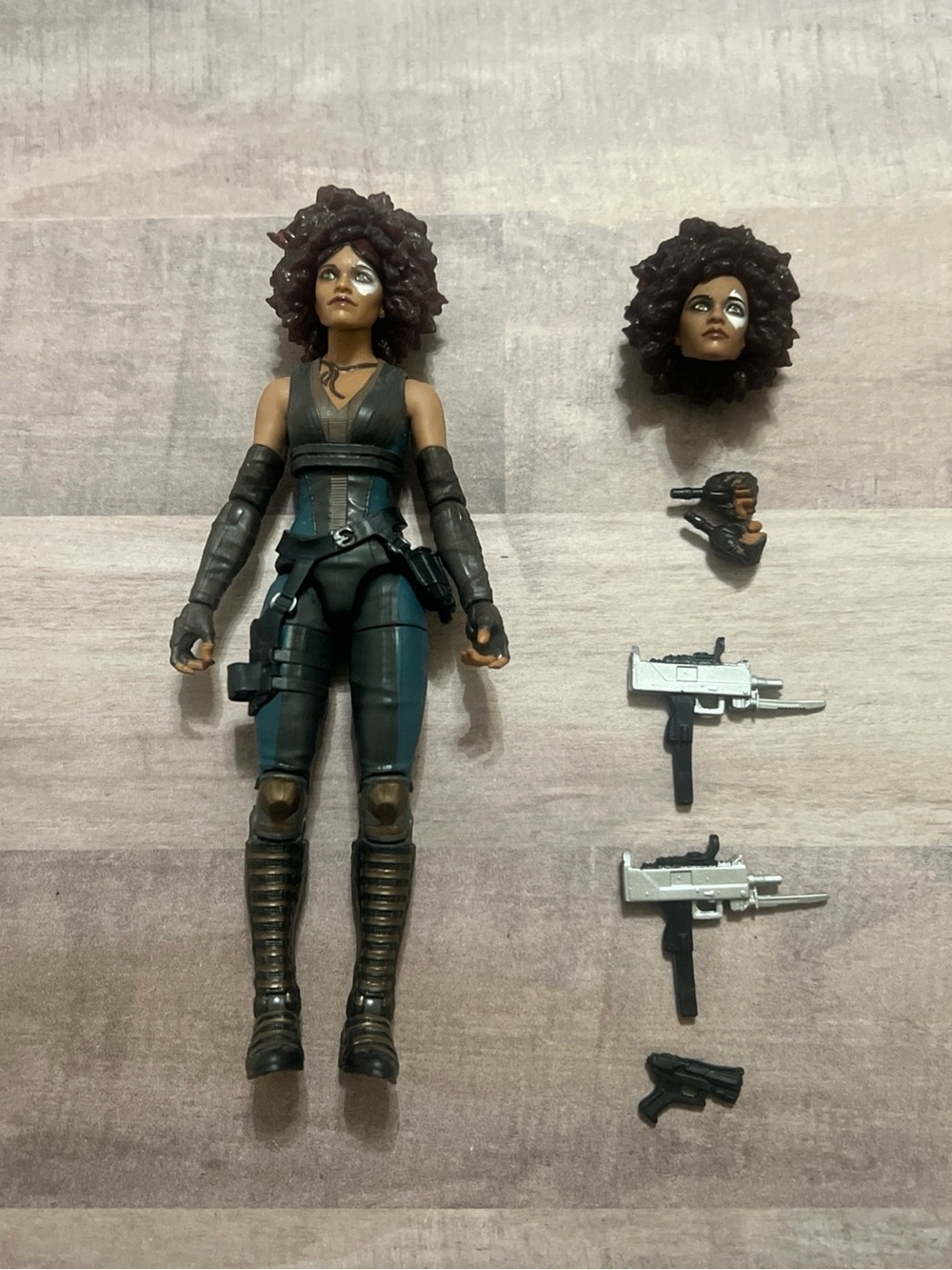 Domino Marvel Legends Series Deadpool 2 Movie 6" Figure Hasbro 2020 Complete